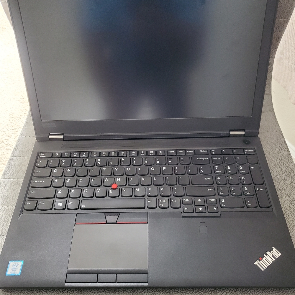 Lenovo ThinkPad P52 Intel Core i7-8850H 2.60GHz 6-Cores NVIDIA Quadro 16GB 512GB